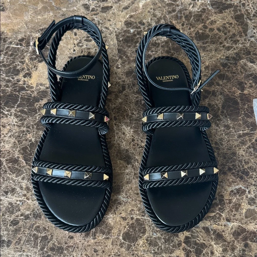 Valentino rockstud espadrilles black braided fabrics leather sandals flats sz 36
